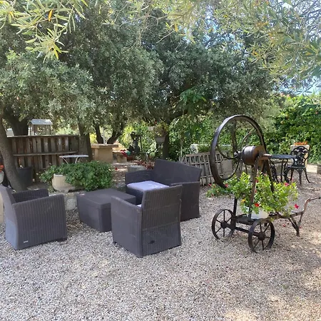 D'hotes Les Cigales 3* Comps (Gard)