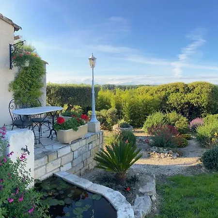 D'hotes Les Cigales Bed and breakfast Comps (Gard)