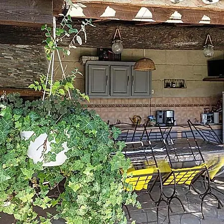 Bed & Breakfast D'hotes Les Cigales 3*